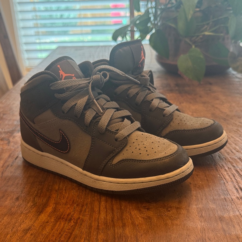 Boys High Top Jordan’s